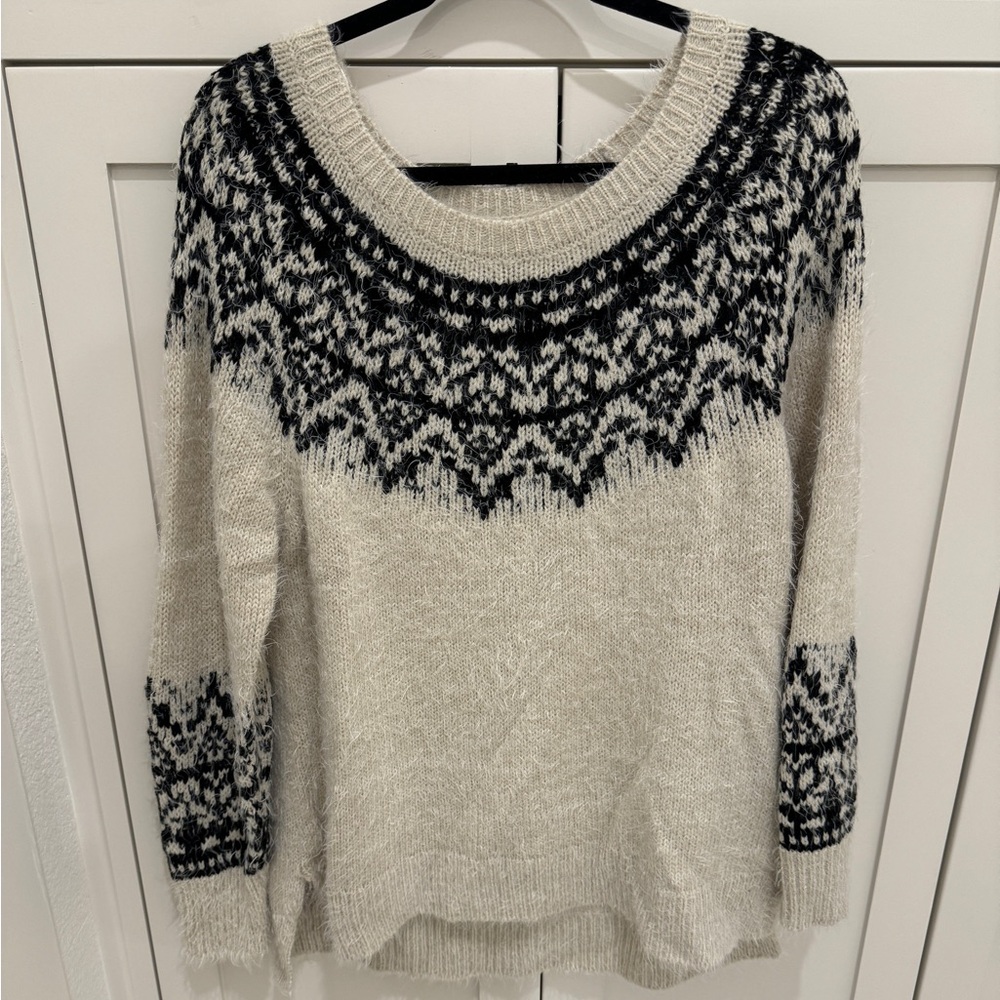 Knox Rose Sweater